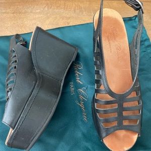 Robert Clergerie Wedge